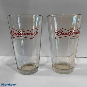 Vintage set of Two Budweiser Beer Glasses